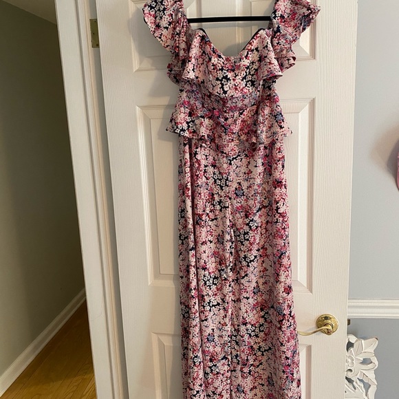 x Revolve Michael Costello Tatiana Jumpsuit - Picture 5 of 5